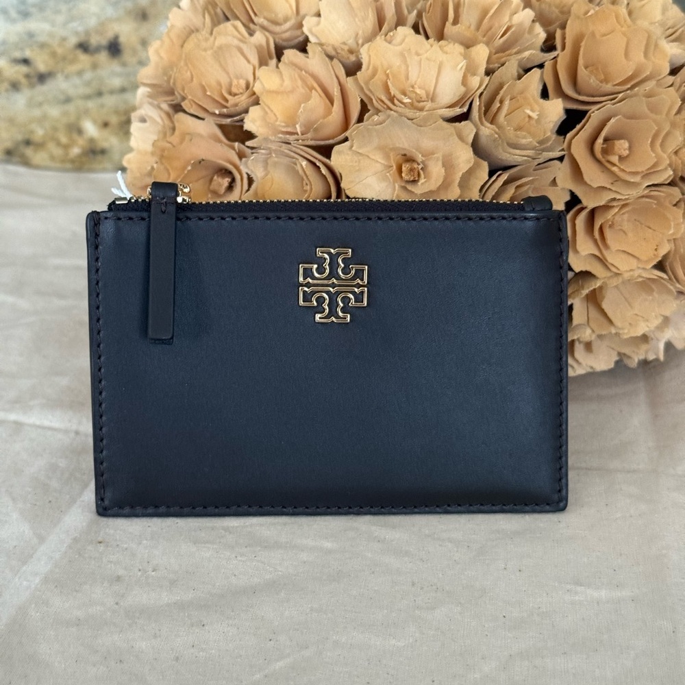 NWT TORY BURCH BRITTEN SOFT ZIP CARD CASE DARK MAHOGANY - Picture 6 of 6
